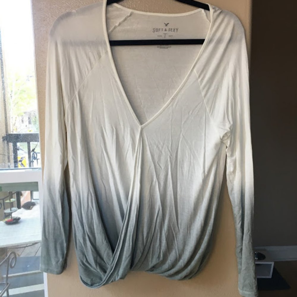 Faded White and Blue Scoop Neck Long Sleeve